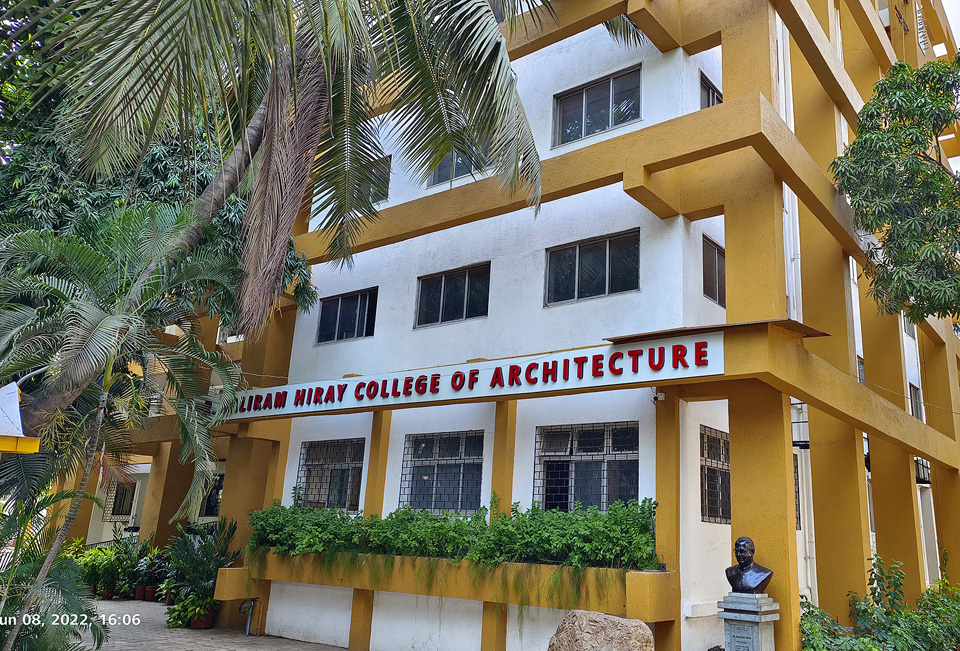 Hiray College Builing